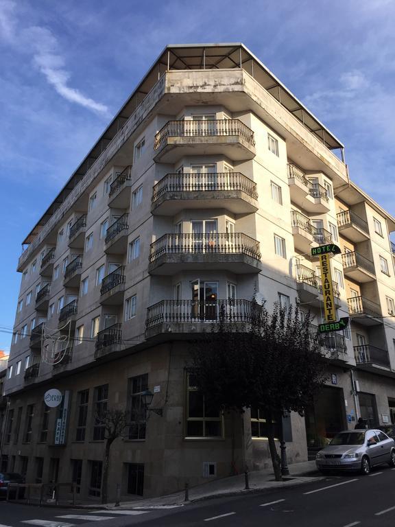 Hotel Derby Carballino Buitenkant foto