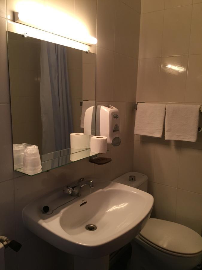 Hotel Derby Carballino Buitenkant foto